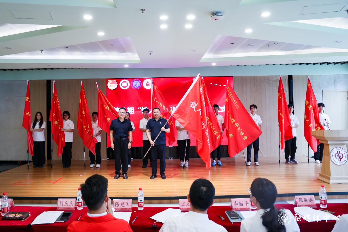 全国三八红旗手李淑芳