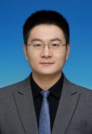 姓名:王宴滨