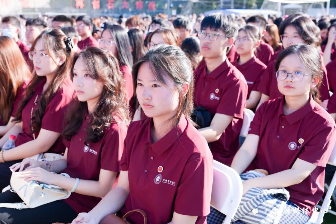 校长金衍在校本部2026年新生开学典