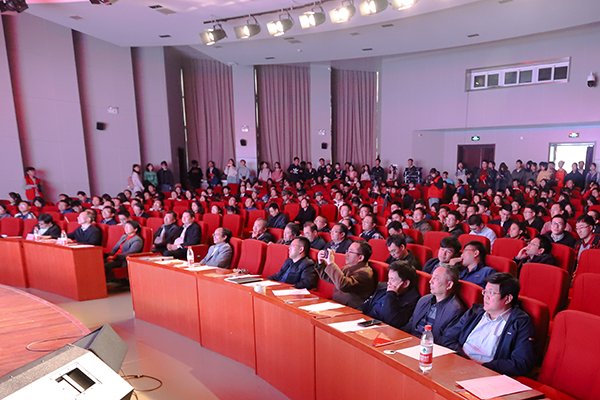 服务社会